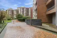 116 950 DRAKE STREET - thumbnail 13
