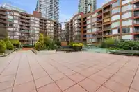 116 950 DRAKE STREET - thumbnail 16