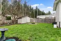28 3942 COLUMBIA VALLEY ROAD - thumbnail 16