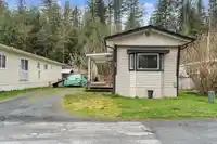 28 3942 COLUMBIA VALLEY ROAD - thumbnail 17