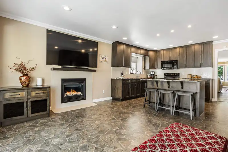 46677 RAMONA DRIVE - photo 3 of 40