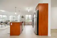 215 14960 102A AVENUE - thumbnail 8