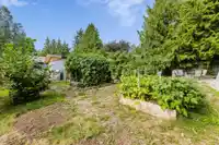 7838 REDROOFFS ROAD - thumbnail 30
