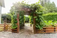 7838 REDROOFFS ROAD - thumbnail 4