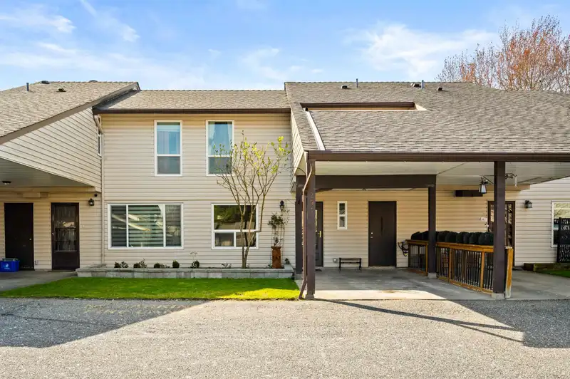 291 27411 28TH AVENUE - photo 1 of 35
