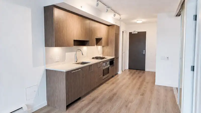 3503 13350 CENTRAL AVENUE - photo 3 of 11