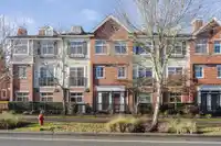 56 20738 84 AVENUE - thumbnail 1