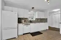 10 8388 158 STREET - thumbnail 19