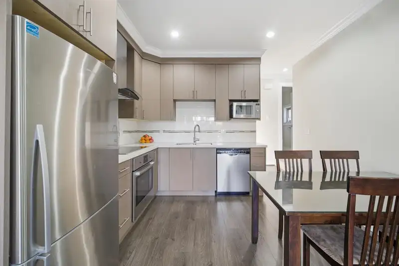 5 9833 CAMBIE ROAD - photo 3 of 27