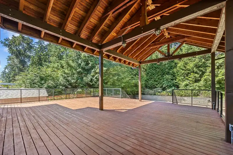 1562 BRAMBLE LANE - photo 1 of 40