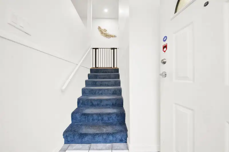 6369 173A STREET - photo 2 of 33