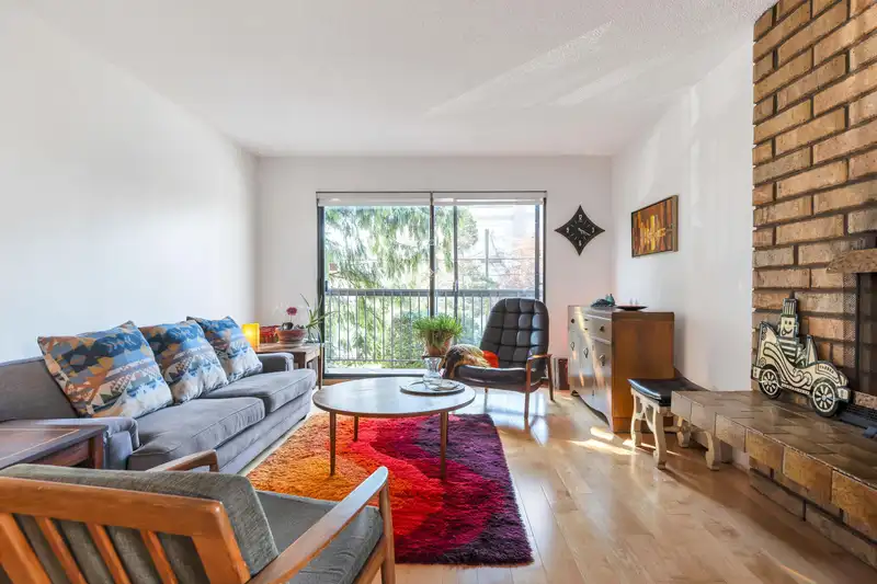 204 1515 E 5TH AVENUE - photo 4 of 19