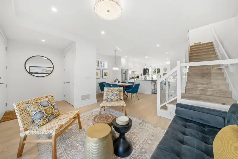 361 E 15TH STREET - photo 3 of 40