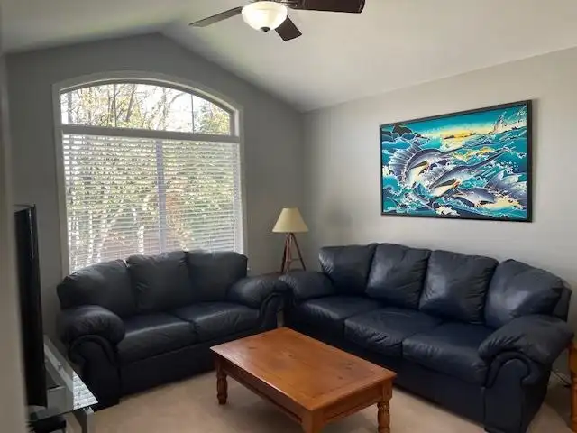 36 4740 221 STREET - photo 4 of 14