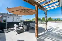 304 6077 LONDON ROAD - thumbnail 7
