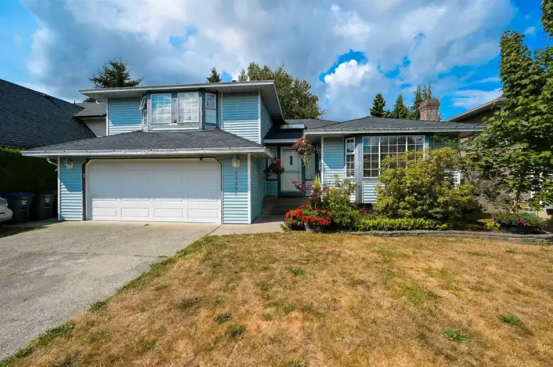 15477 93A AVENUE - photo 1 of 25