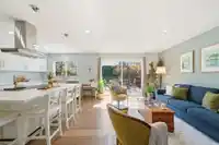 931 OLD LILLOOET ROAD - thumbnail 1