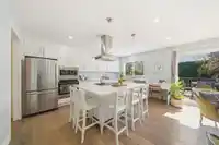931 OLD LILLOOET ROAD - thumbnail 3