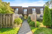 931 OLD LILLOOET ROAD - thumbnail 34