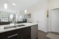 210 2120 GLADWIN ROAD - thumbnail 2