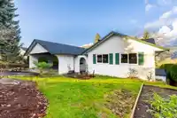 1063 CORONA CRESCENT - thumbnail 1