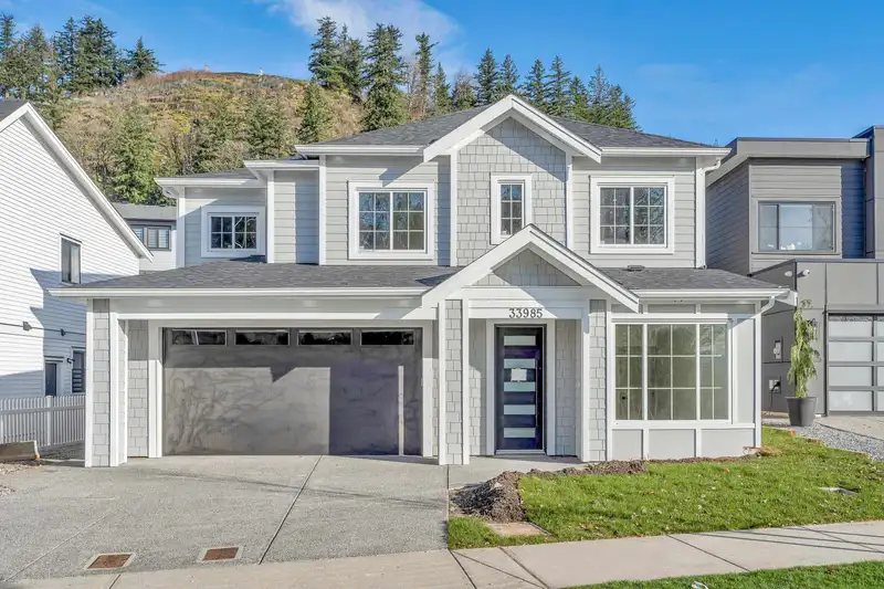 33985 BEST AVENUE - photo 1 of 36
