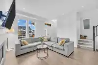 16549 21 AVENUE - thumbnail 4