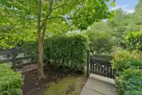 42 3010 RIVERBEND DRIVE - thumbnail 3