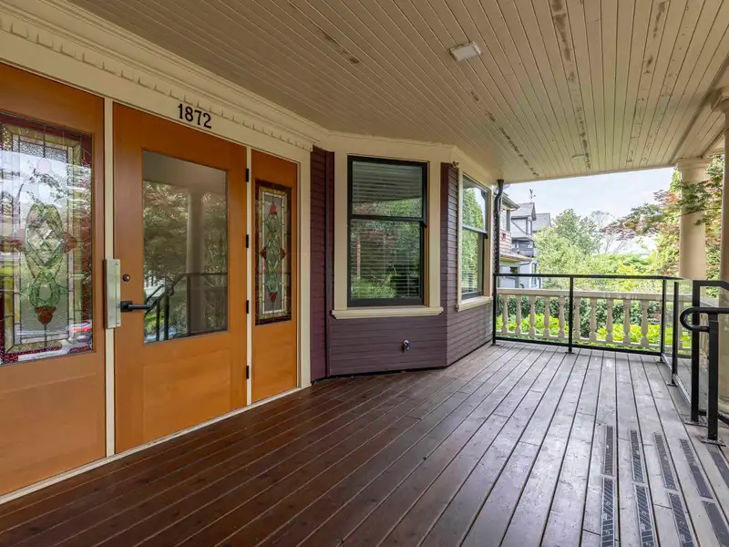100 1872 PARKER STREET - photo 4 of 29