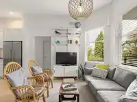 100 1872 PARKER STREET - thumbnail 8