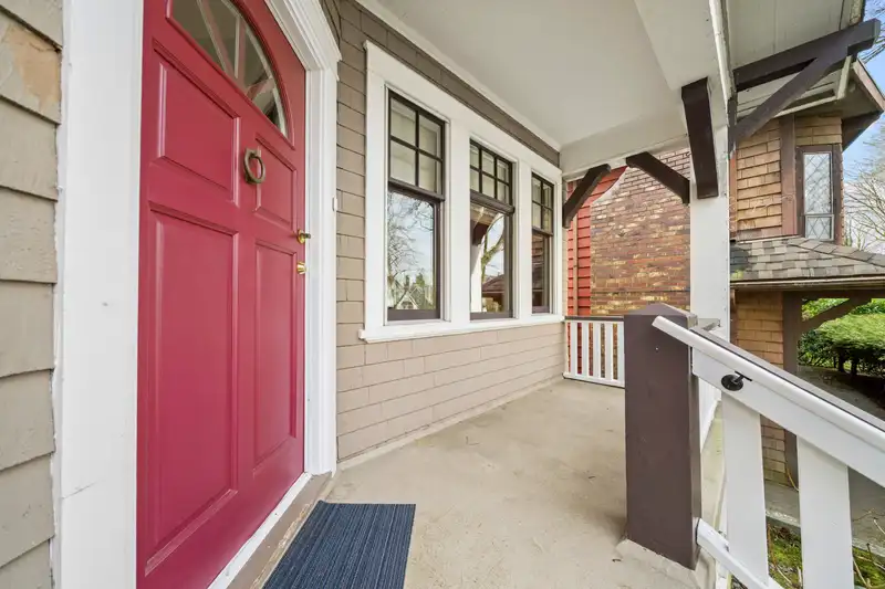 1928 W 13TH AVENUE - photo 4 of 37