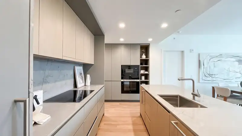 102 3963 UPLANDS WAY - photo 4 of 34