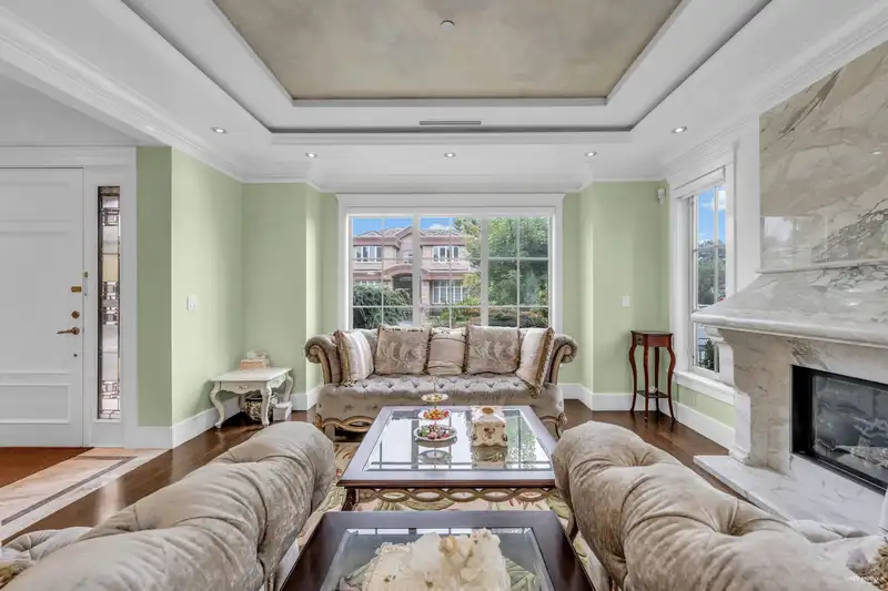 7283 WILTSHIRE STREET - photo 3 of 30