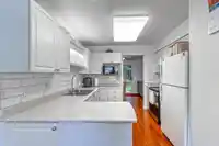 121 8655 KING GEORGE BOULEVARD - thumbnail 10