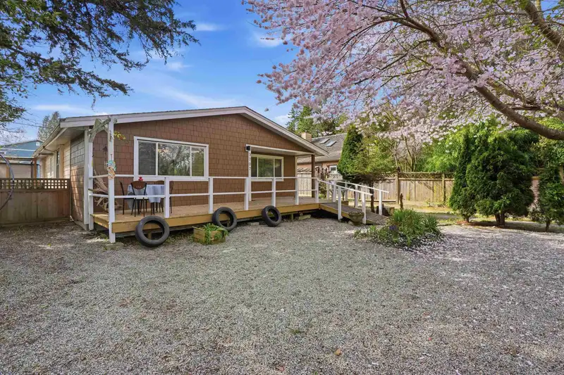 5707 MEDUSA STREET - photo 2 of 28