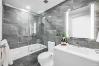 301 1331 MARINE DRIVE - thumbnail 17