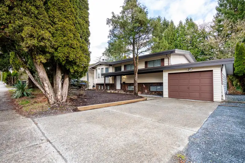 3640 OLD CLAYBURN ROAD - photo 1 of 35