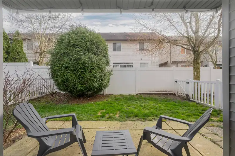 96 7179 201 STREET - photo 2 of 37