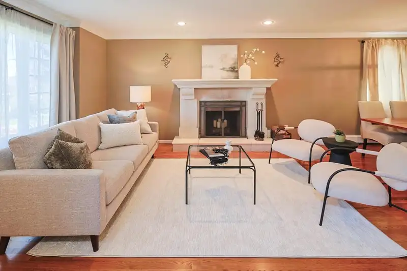 78 W 39TH AVENUE - photo 2 of 40