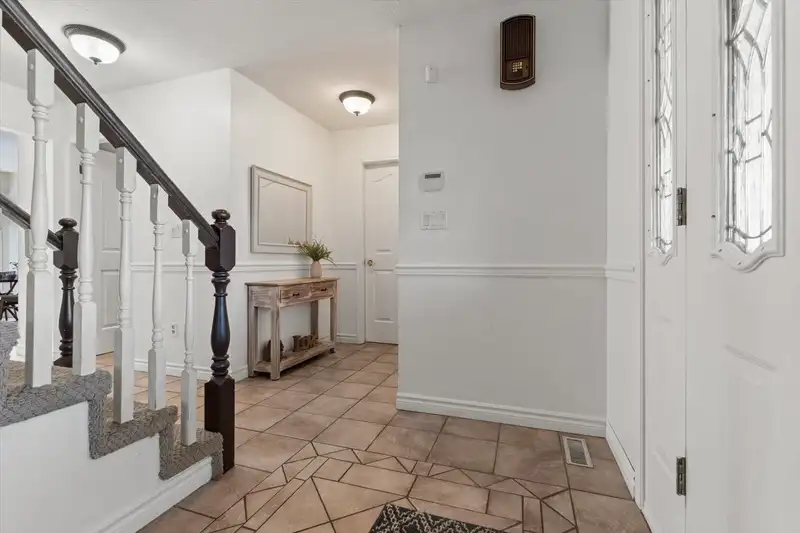 45396 CARRIAGE WAY - photo 3 of 39