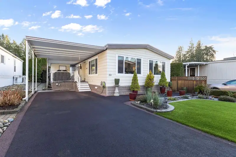 50 2315 198 STREET - photo 2 of 31