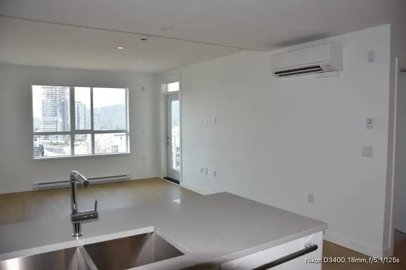 603 723 GROVER AVENUE - photo 4 of 17