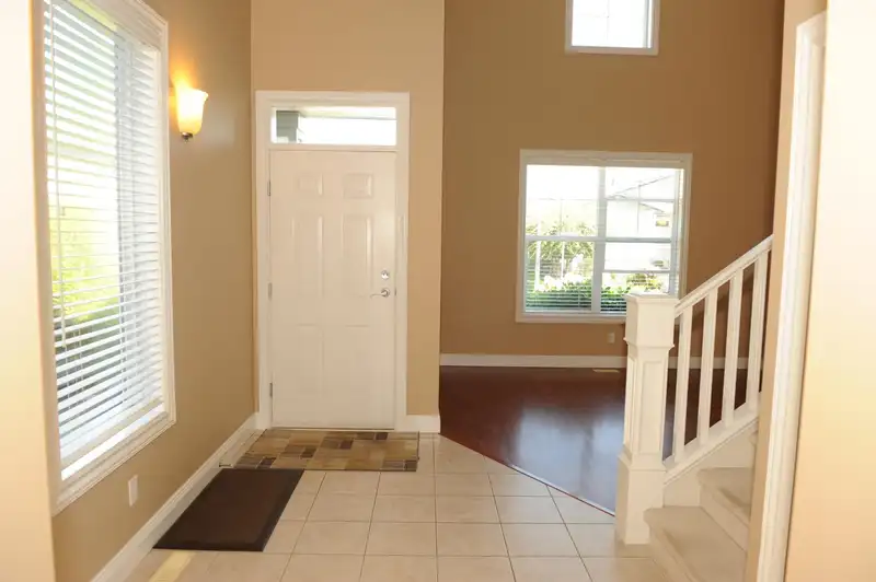 143 19639 MEADOW GARDENS WAY - photo 4 of 40