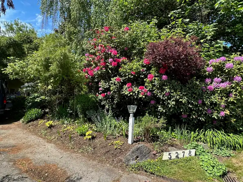 5278 BELAIR DRIVE - photo 1 of 24