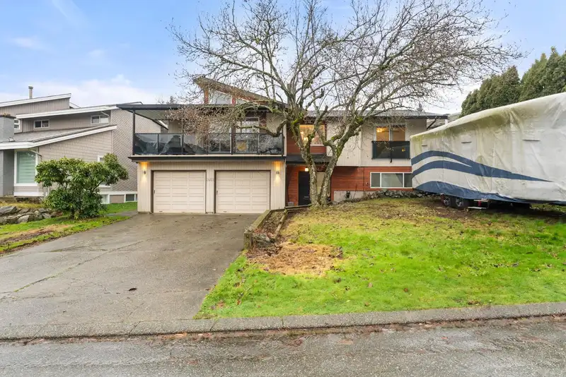 2489 SUNNYSIDE PLACE - photo 1 of 35