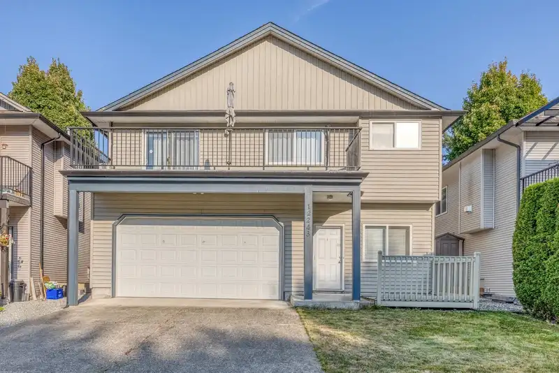 12243 232 STREET - photo 2 of 40