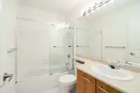 98 100 KLAHANIE DRIVE - thumbnail 27