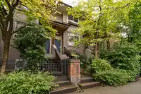 98 100 KLAHANIE DRIVE - thumbnail 38