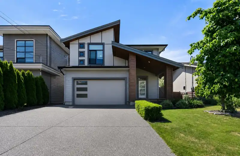 6567 FERN STREET - photo 1 of 31