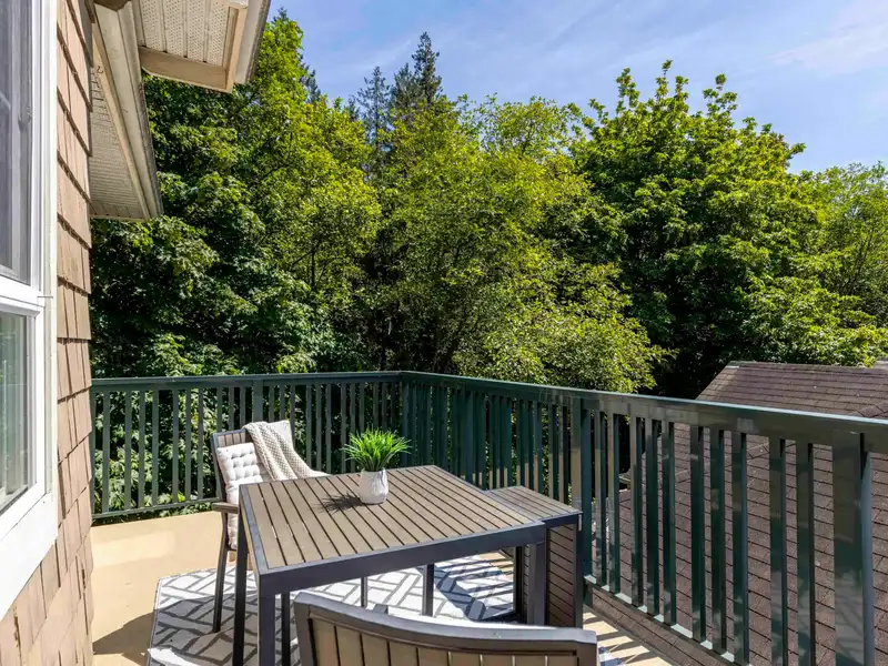 412 5605 HAMPTON PLACE - photo 1 of 26